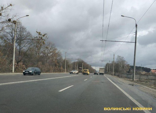 При виїзді з Луцька – аварія за участю Audi та Renault