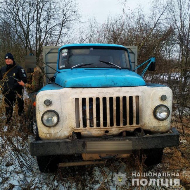 У селі на Волині затримали «чорних лісорубів». ФОТО