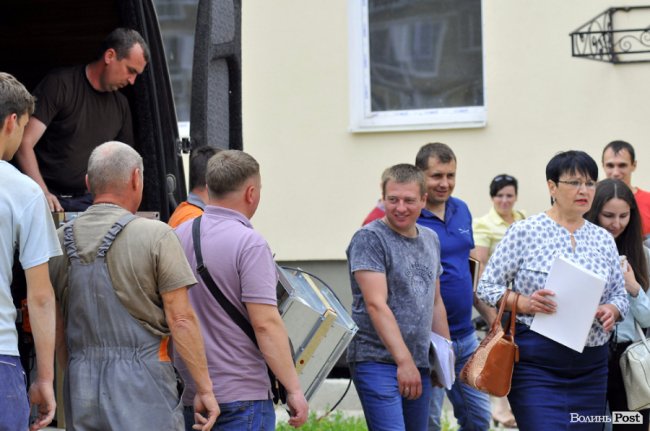 Луцька міськрада досі не перерахувала кошти на школу №27