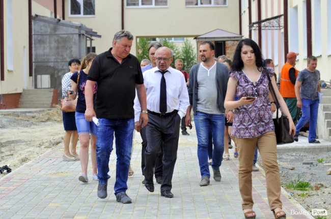 Луцька міськрада досі не перерахувала кошти на школу №27