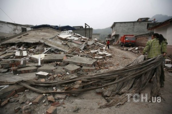 Китай очухується від землетрусів. ФОТО