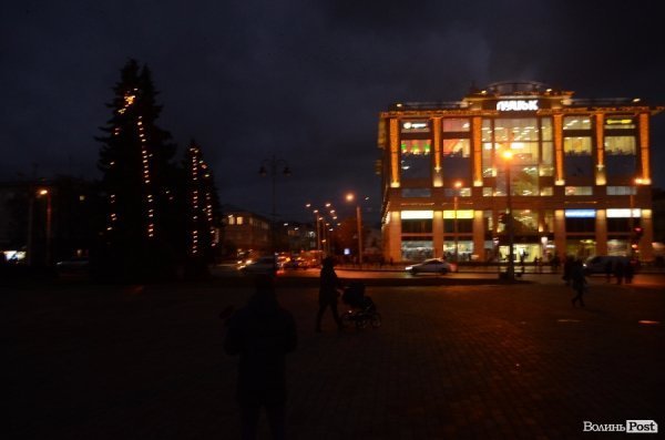 Луцьк не готовий до Нового року. ФОТО 