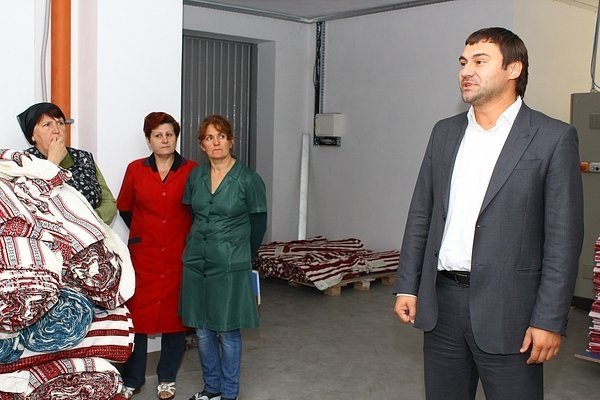 Кандидат Іванюк: на парламентському рівні стимулюватиму розвиток легкої промисловості*