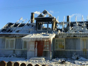 З'явилося відео пожежі, яка сталася на Різдво в Любомлі