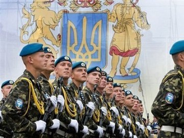Верховна Рада узаконила фінансування армії із благодійних внесків