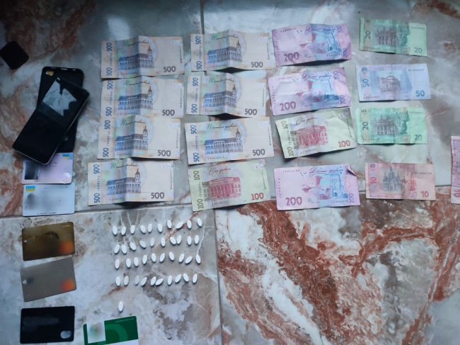 Волинянин за кордоном купував наркотики і продавав їх в Україні. ФОТО