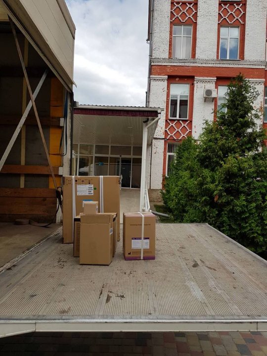 У волинські лікарні привезли медобладнання на 200 тисяч доларів