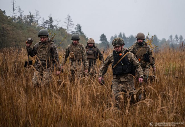 Наєв перевірив, як укріплюють найбільш загрозливі ділянки кордону на півночі. ФОТО