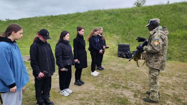 Стрільба й тактична медицина: на Волині майже 200 студентів долучилися до вишколу