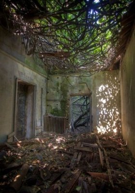 Фото закинутих місць планети