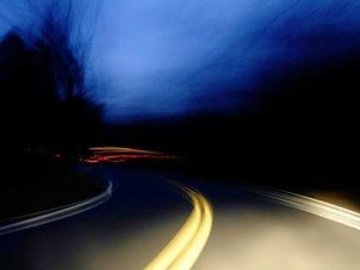 «Освітлення не працює, розмітки нема», - водій про трасу під Луцьком