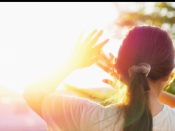 Ознаки та допомога під час сонячного удару: поради луцької лікарки