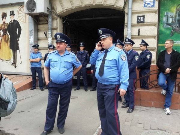 В Одесі ‒ бійка між патріотами та сепаратистами. ФОТО. ВІДЕО