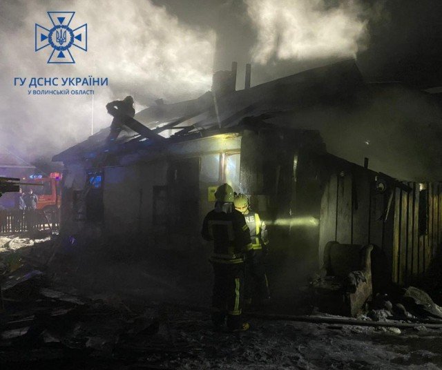 У Луцьку в підвалі ледве не згорів чоловік. ФОТО