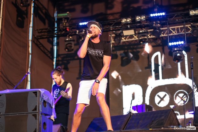 «Шикидим», лірика і вибуховий «O.Torvald»: перший день «Бандерштату». ФОТО