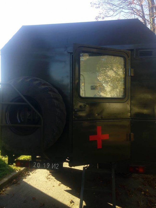 Відремонтований пересувний стоматкабінет відправили волинським бійцям. ФОТО