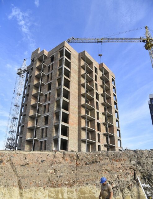 Казковий краєвид, два поверхи, тепла підлога: у «Супернові» продають останню квартиру. ВІДЕО*