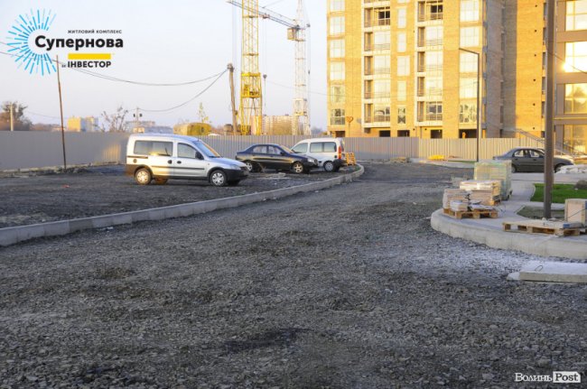 Звіт з будівництва ЖК «Супернова»: у четвертому будинку встановлюють вікна*