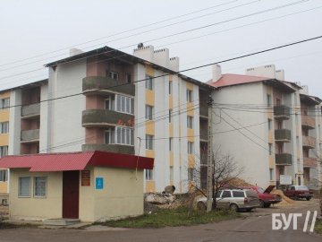 Коли почнуть заселяти будинок для військових у Володимирі, який довгий час стоїть пусткою