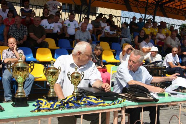 Відпочинок, патріотизм та корпоративна солідарність – чим живе лісова профспілка Волині