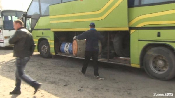 Пікет митниці: кому незручний новий керівник. ФОТО. ВІДЕО