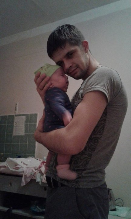 Подружжя кадрових військових з Волині бореться за зцілення дочки