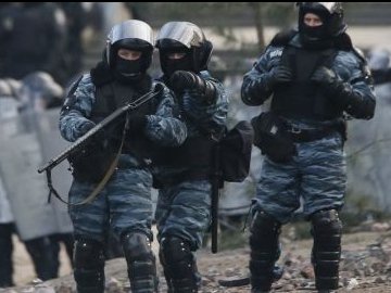 На Херсонщині росіяни відновили «Беркут» і катують людей