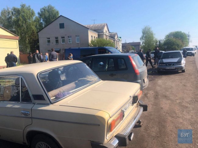 Волинські шахтарі вже другий день протестують. ФОТО. ВІДЕО