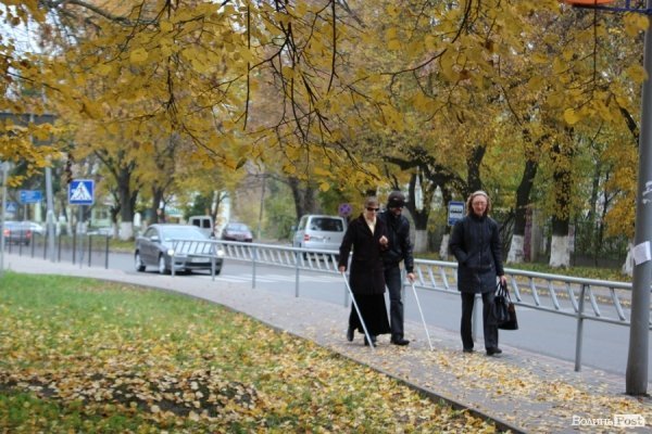 У Луцьку «на ділі» показали, як живеться незрячим. ФОТО
