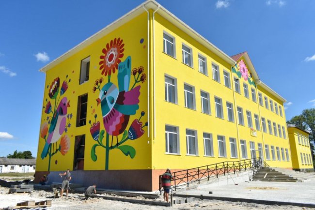 У районі на Волині завершують будівництво нового корпусу школи. ФОТО