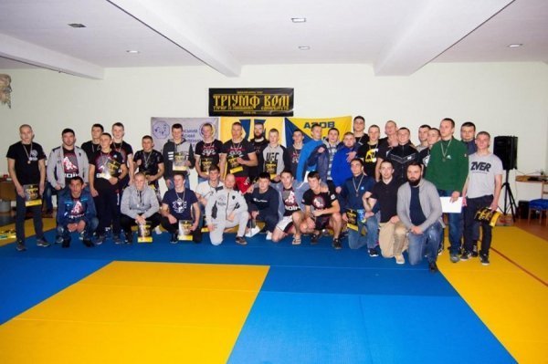 У Ковелі вперше влаштували турнір ММА