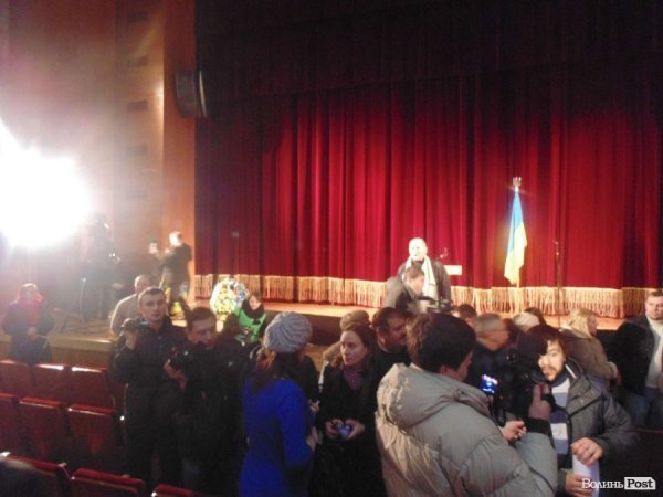 У Луцьку завадили провести урочистості «на крові». ФОТО. ВІДЕО