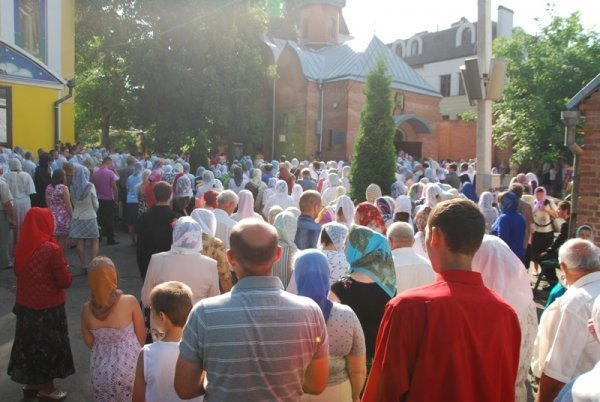 У Луцьку храм відзначив престольний празник. ФОТО