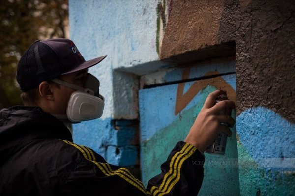 У самому центрі Луцька намалювали кота-пірата. ФОТО