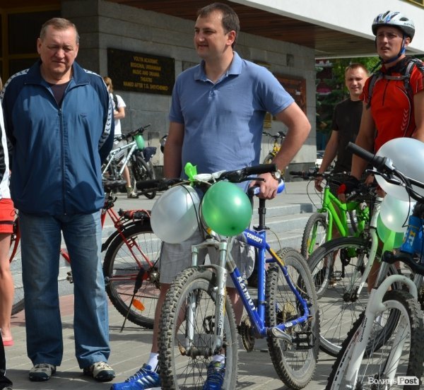 Велодень у Луцьку зібрав більше тисячі людей. ФОТО 