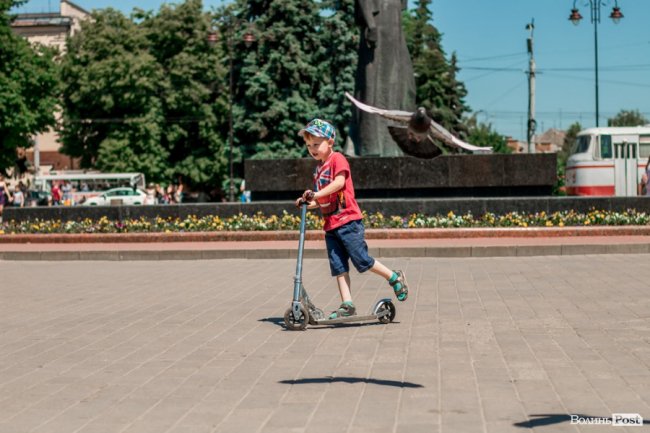 Перший день літа у Луцьку. ФОТОРЕПОРТАЖ 