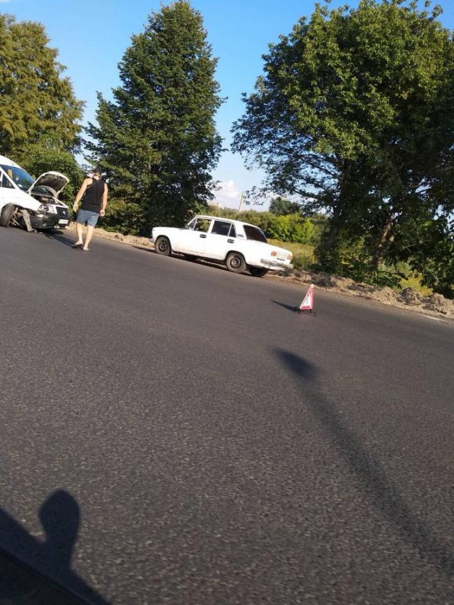 Під Луцьком патрульні потрапили в аварію. ФОТО