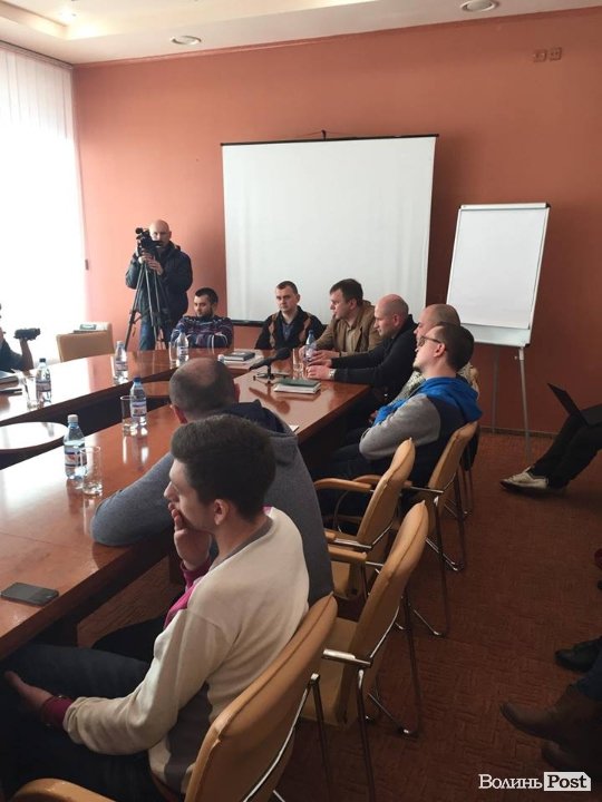 Організатори концерту Потапа і Насті «попросили» луцьких активістів…ФОТО