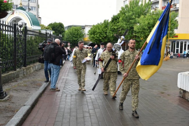 У Луцьку попрощалися із загиблим Героєм Сергієм Сафроновим