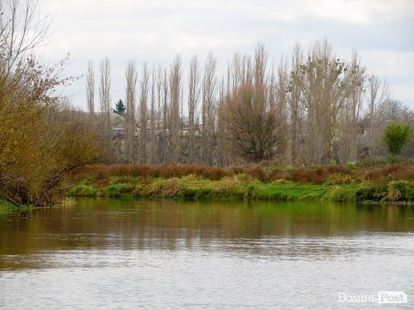 Водна експедиція: як виглядає Луцьк зі Стиру. ФОТО