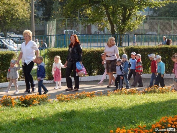 У луцькому садочку з’явився новий дитячий майданчик. ФОТО*