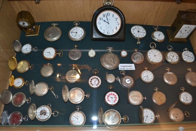 Бивні мамонта, картини і монети: у Любомлі діє виставка контрабандних раритетів