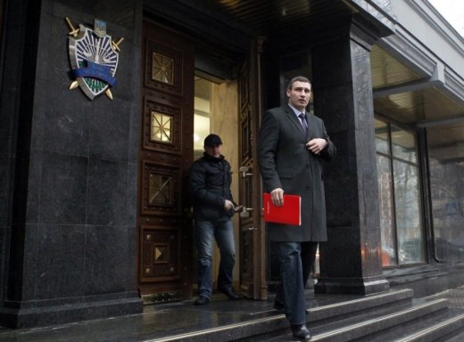 Кличко: Влада вдається до безпрецедентного тиску на депутатів