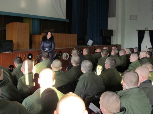 На Волині малолітніх в’язнів  підтримують юристи та психологи 