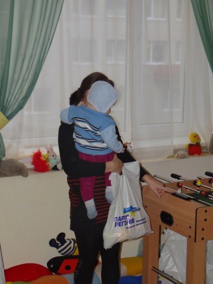 «Молоді регіони» влаштували справжнє свято в онкогематологічному центрі