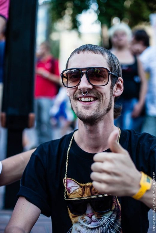 Київська фан-зона: це вам не прапори на мордах малювати!