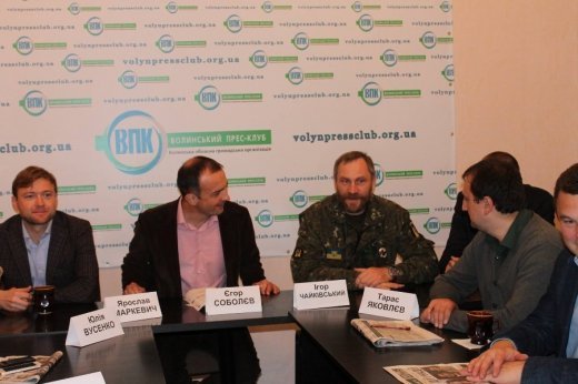 Зустріч головного люcтратора Єгора Соболева з лучанами