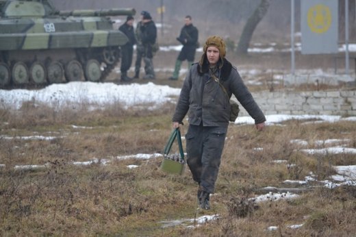 На Волині слухачі курсу «Командного лідерства» стріляли та водили бойові машини