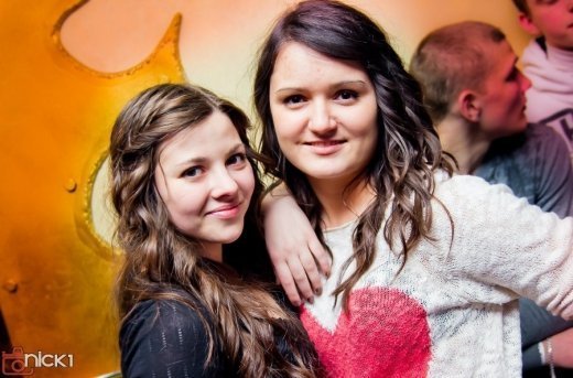 Навіщо батьки відпускають дітей в луцькі клуби?