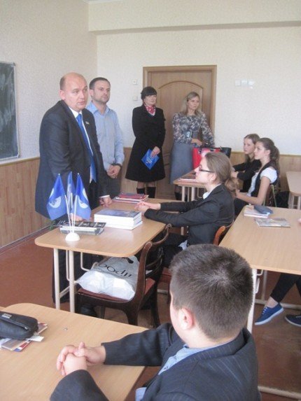 Молодь каже: «YES ЄС!»